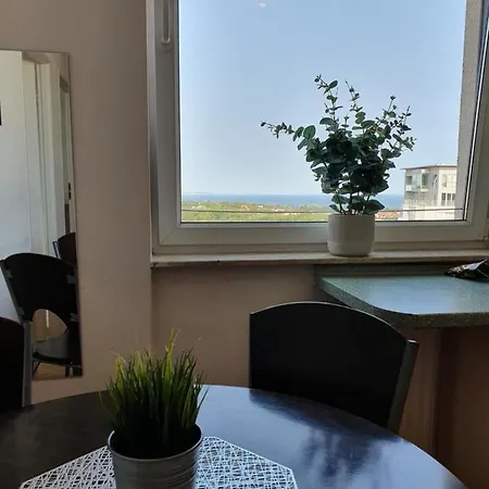 Апартаменты Apartament 16 Pietro Z Widokiem Na Morze